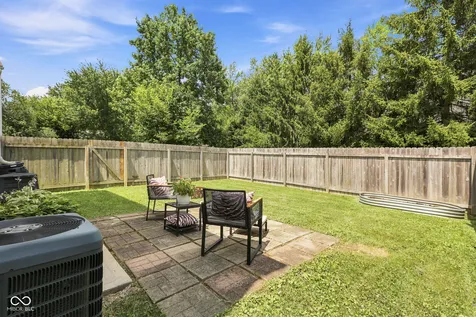 12748 Crescent Drive Carmel IN 46032