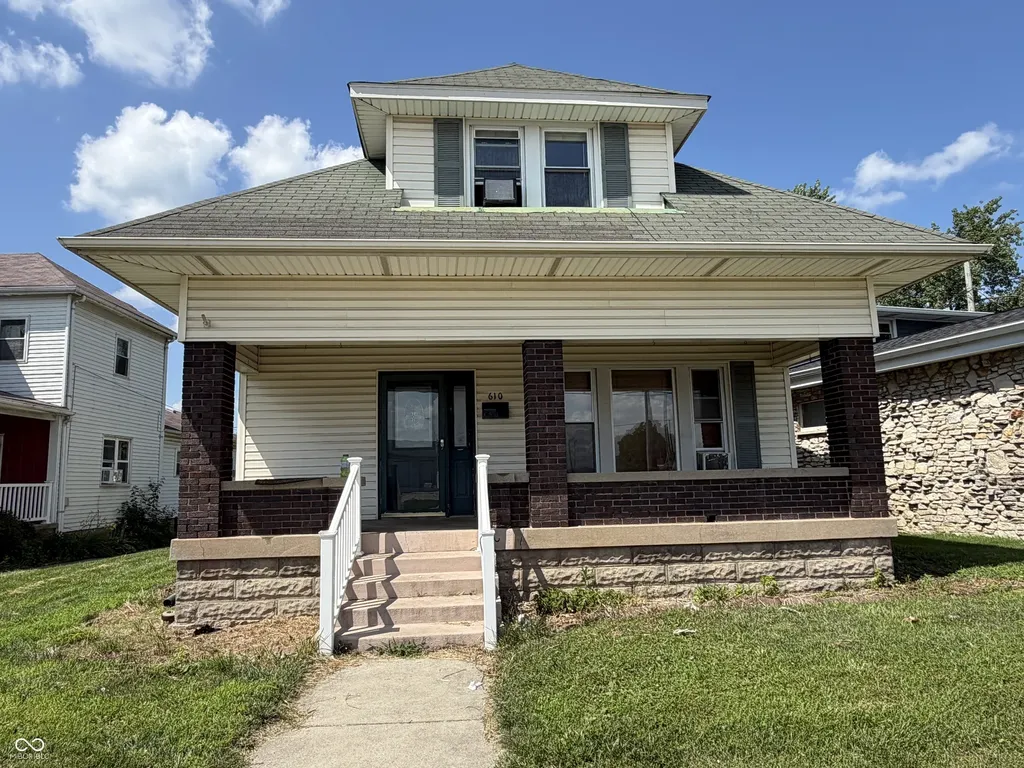 610 W 3rd Street Rushville IN 46173