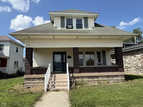 610 W 3rd Street Rushville IN 46173