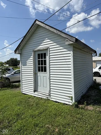610 W 3rd Street Rushville IN 46173