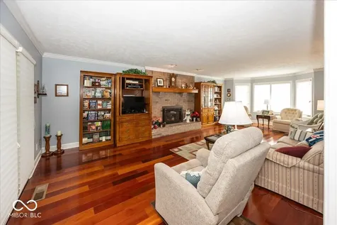 1176 Creekside Lane Plainfield IN 46168