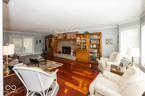 1176 Creekside Lane Plainfield IN 46168