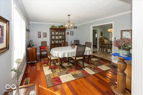 1176 Creekside Lane Plainfield IN 46168