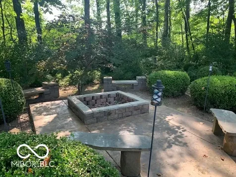 1176 Creekside Lane Plainfield IN 46168