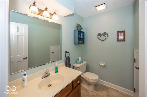 1176 Creekside Lane Plainfield IN 46168