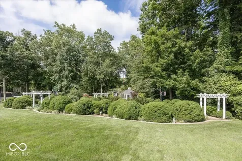 1176 Creekside Lane Plainfield IN 46168
