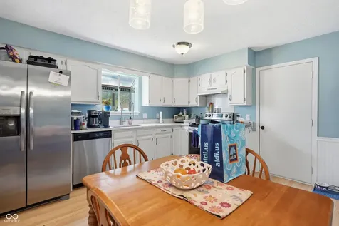 5238 Tamarisk Court Indianapolis IN 46237