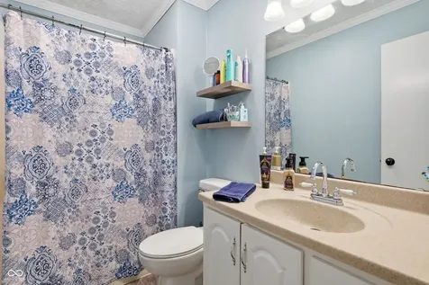 5238 Tamarisk Court Indianapolis IN 46237