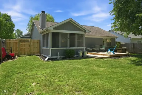 5238 Tamarisk Court Indianapolis IN 46237