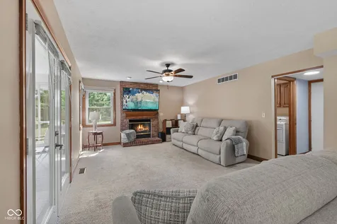 5835 W Countryside Court New Palestine IN 46163