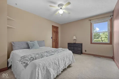 5835 W Countryside Court New Palestine IN 46163