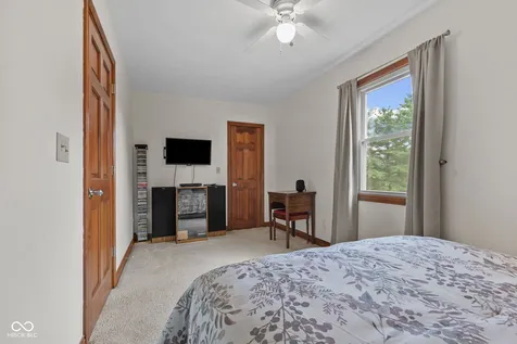 5835 W Countryside Court New Palestine IN 46163