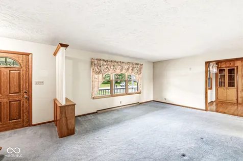 2201 Redfern Drive Indianapolis IN 46227