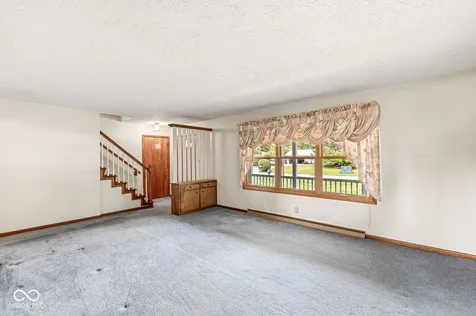 2201 Redfern Drive Indianapolis IN 46227