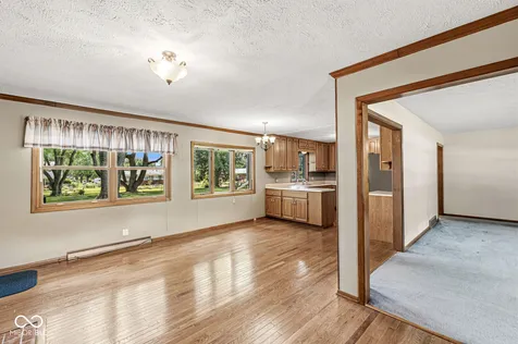 2201 Redfern Drive Indianapolis IN 46227