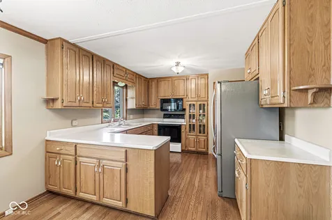 2201 Redfern Drive Indianapolis IN 46227