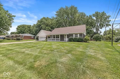 2201 Redfern Drive Indianapolis IN 46227