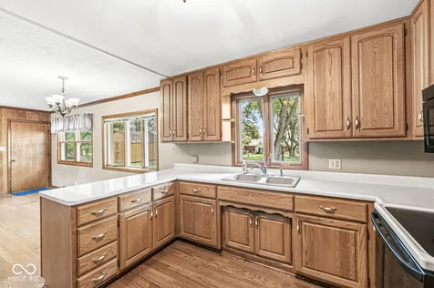 2201 Redfern Drive Indianapolis IN 46227