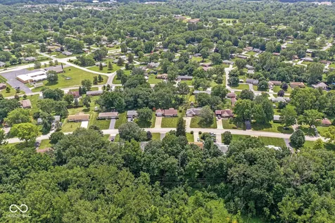 2201 Redfern Drive Indianapolis IN 46227