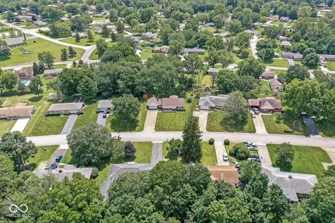 2201 Redfern Drive Indianapolis IN 46227