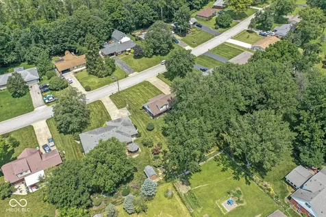 2201 Redfern Drive Indianapolis IN 46227