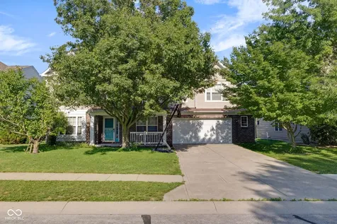 6553 Hunters Ridge S Zionsville IN 46077