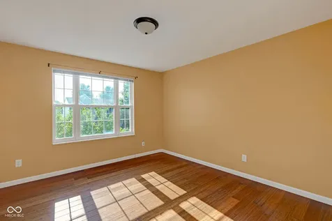 6553 Hunters Ridge S Zionsville IN 46077