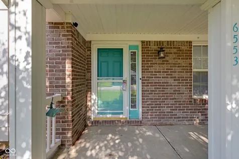 6553 Hunters Ridge S Zionsville IN 46077