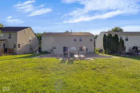 6553 Hunters Ridge S Zionsville IN 46077