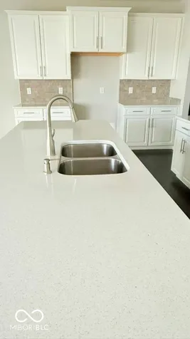 1261 Sanderling Drive Greenwood IN 46143