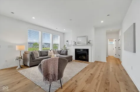 20374 N Pacific Avenue Westfield IN 46074