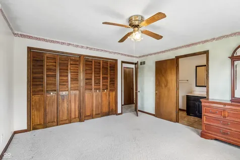 149 W Washington Street Mooresville IN 46158