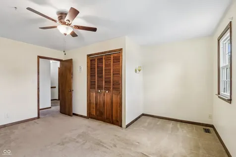 149 W Washington Street Mooresville IN 46158