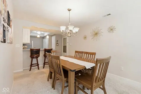 5842 Quail Run Drive Indianapolis IN 46237
