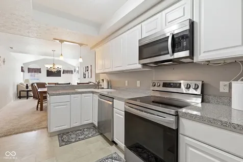 5842 Quail Run Drive Indianapolis IN 46237