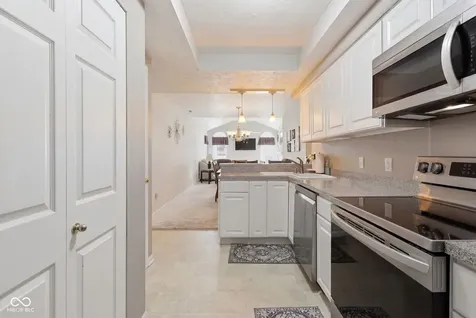 5842 Quail Run Drive Indianapolis IN 46237