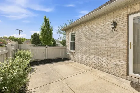 5842 Quail Run Drive Indianapolis IN 46237