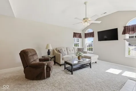5842 Quail Run Drive Indianapolis IN 46237