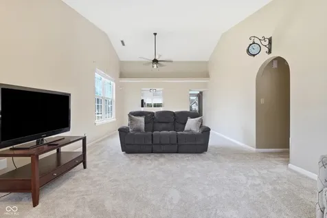 12606 Clearview Lane Indianapolis IN 46236