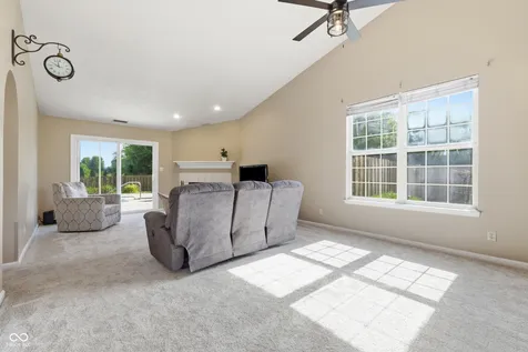 12606 Clearview Lane Indianapolis IN 46236