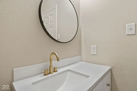 12631 White Rabbit Drive Indianapolis IN 46235