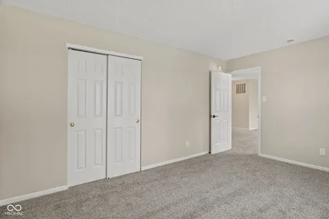 12631 White Rabbit Drive Indianapolis IN 46235