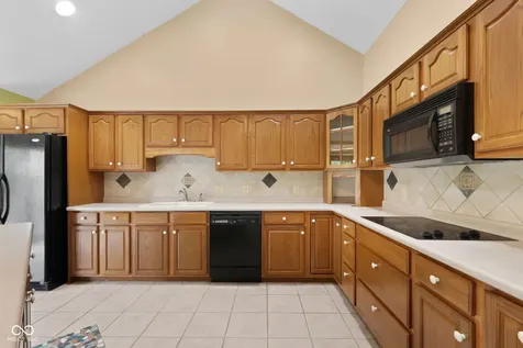 105 Woodfield Green Danville IN 46122