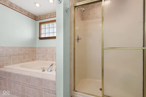 105 Woodfield Green Danville IN 46122