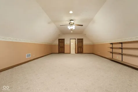 105 Woodfield Green Danville IN 46122