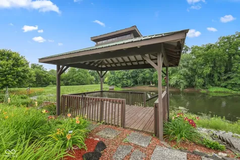 105 Woodfield Green Danville IN 46122