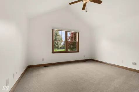 105 Woodfield Green Danville IN 46122