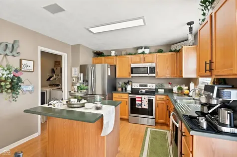 5435 Reston Drive Plainfield IN 46168