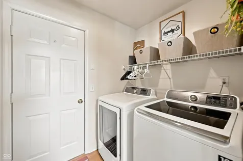 5435 Reston Drive Plainfield IN 46168