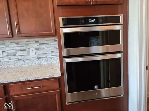 4422 Voyageur Way Carmel IN 46074